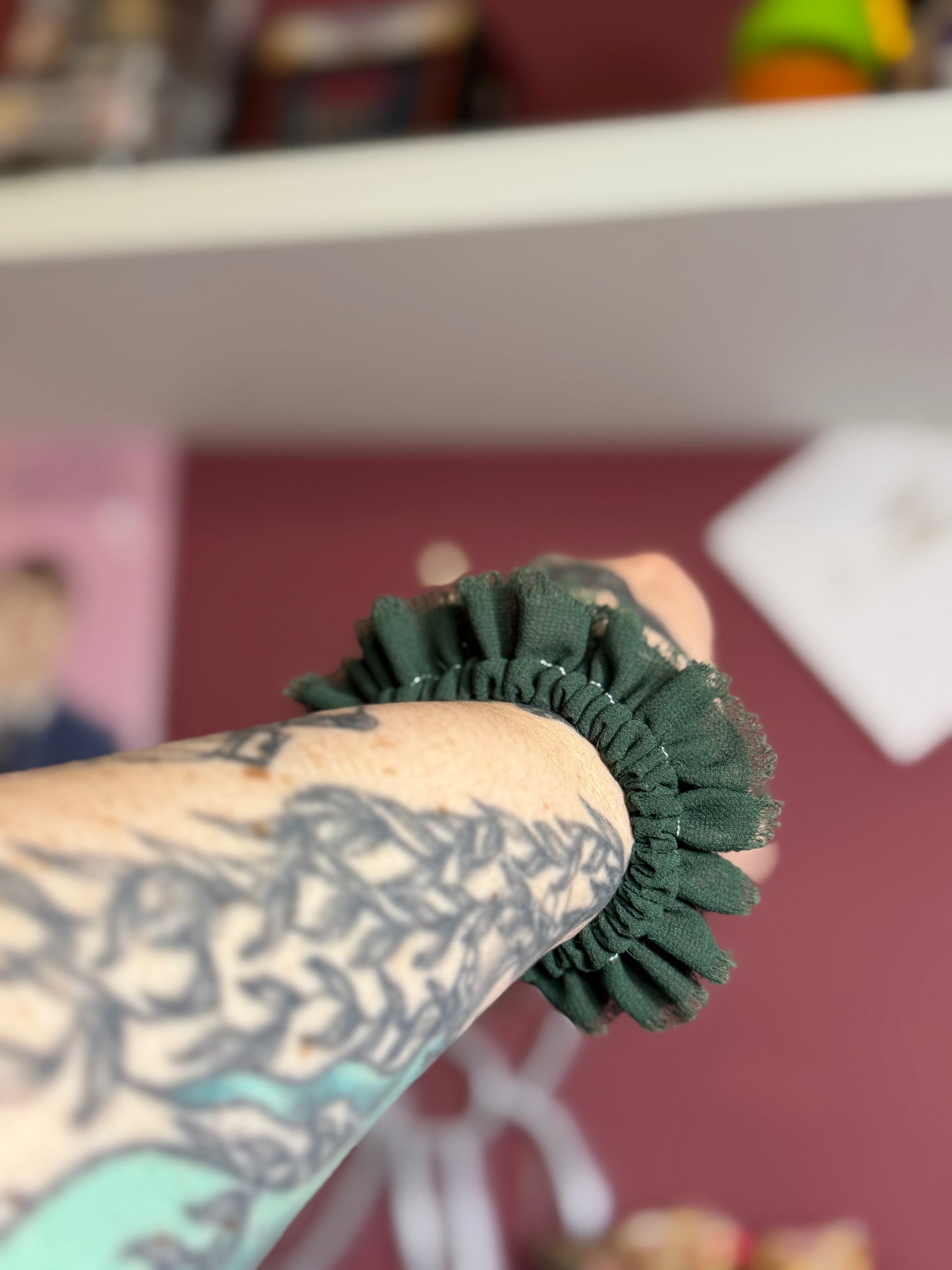 Ruffle Scrunchie - Emerald